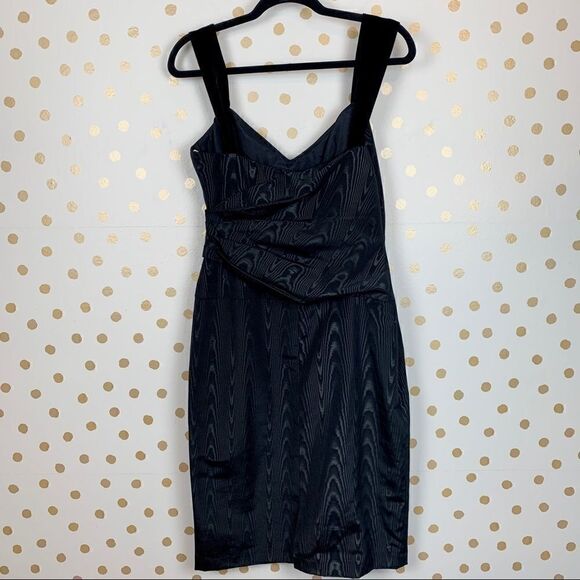 Vera Wang Ruched Moire LBD Sheath Dress Size 8 - Picture 3 of 5
